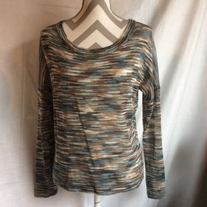 Yoki Lightweight Sweater. Size M